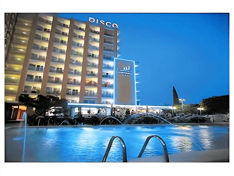 Hotel Cartago Nova in Santa Susanna