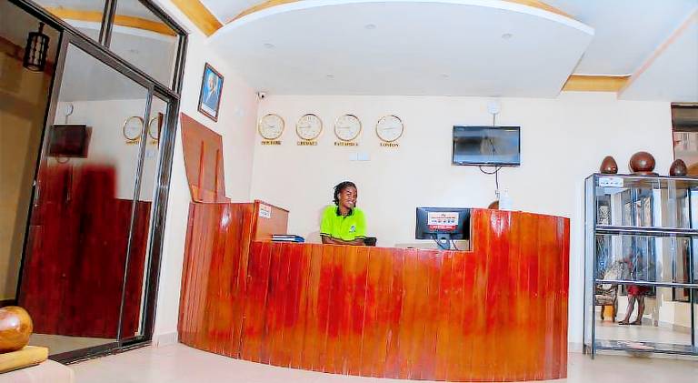 Ubuntu Palace Hotel — photo 4
