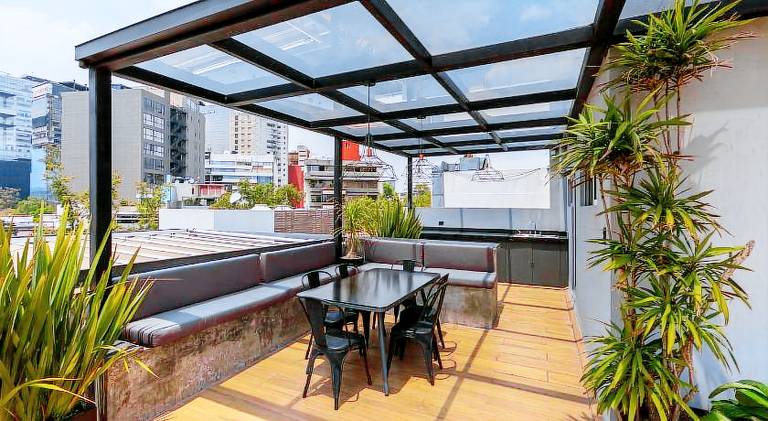 Apartment with terrace — photo 5