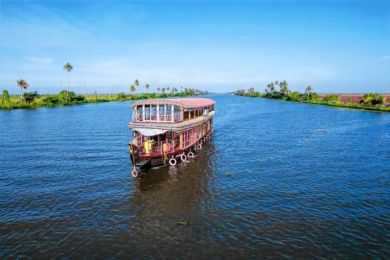 Houseboat Thathampally