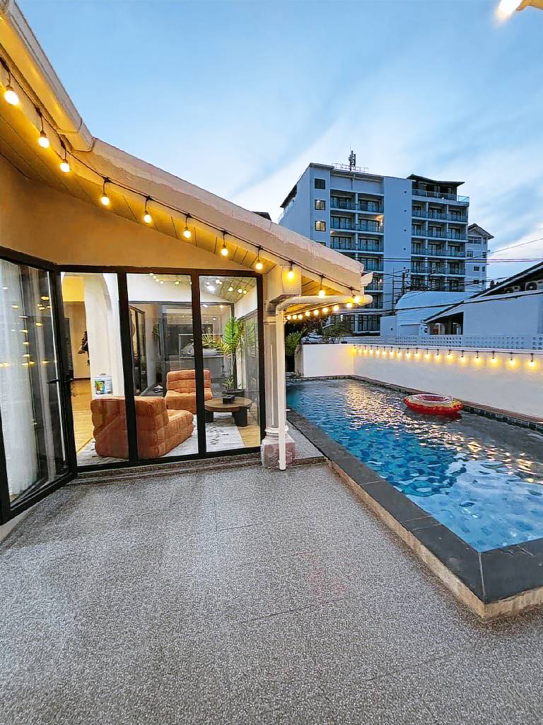 Villa with private pool, garden & grill — photo 4