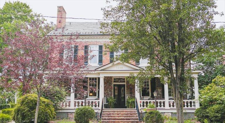 Ironclad Inn and Bourbon Room in Fredericksburg, VA