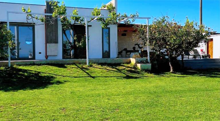 House with 1 room for 4 persons in Giurdignano