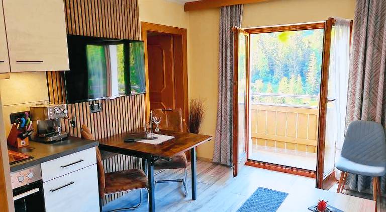 Apartment with 2 rooms for 5 persons — photo 3