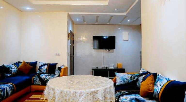 Apartment with pool & jacuzzi | Pets allowed — photo 2