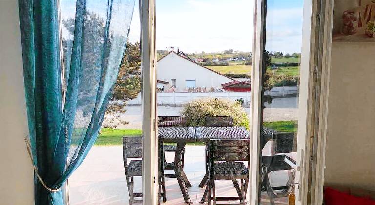 La Villa Port Winston - Face Mer Chambres & Studios in Arromanches-les-Bains