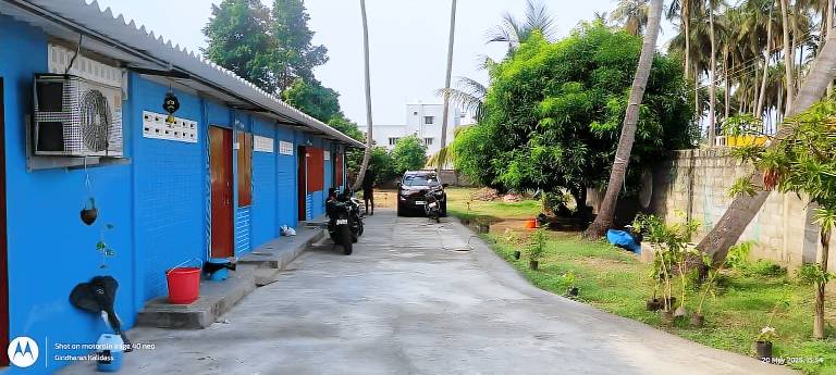House  Auroville Beach