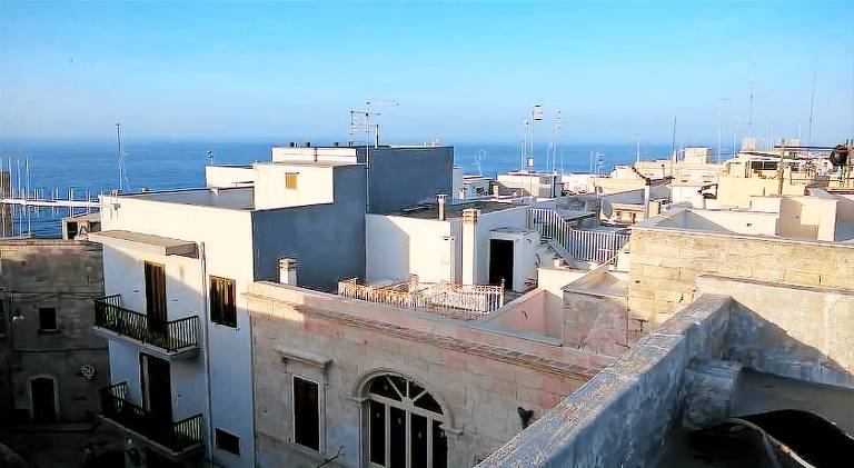 Holiday apartment with 1 room for 3 persons in Polignano a Mare
