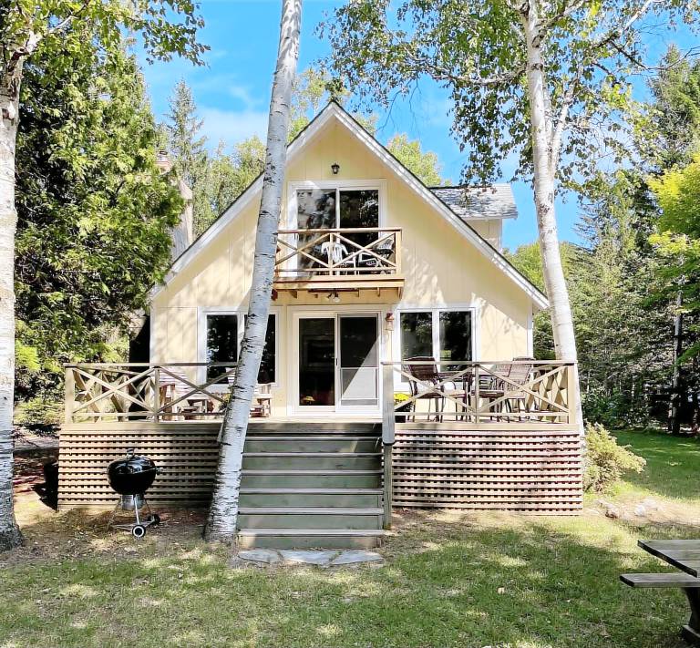 Cottage Lake Leelanau