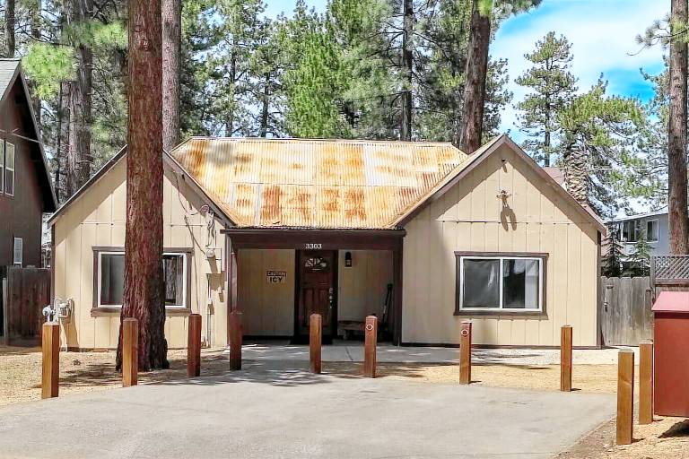 Cabin  Stateline