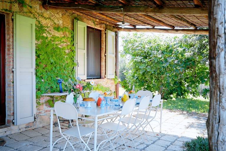Family-friendly wonderful villa with garden, BBQ & private pool | Pets allowed — photo 5
