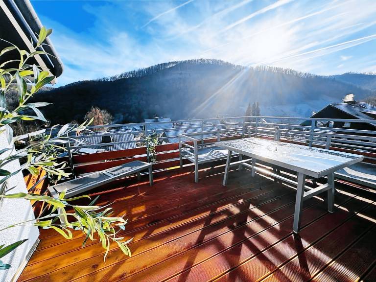 Vacation home with patio, garden & barbecue | Nature view — photo 4