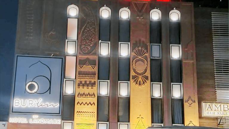 Bur Dera A Boutique Luxury Hotel