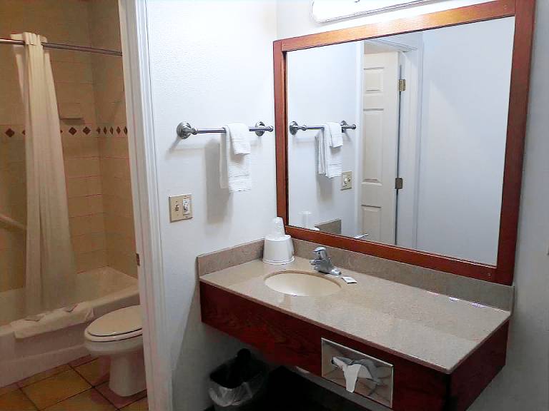 Stay Express Inn Hamilton — photo 5