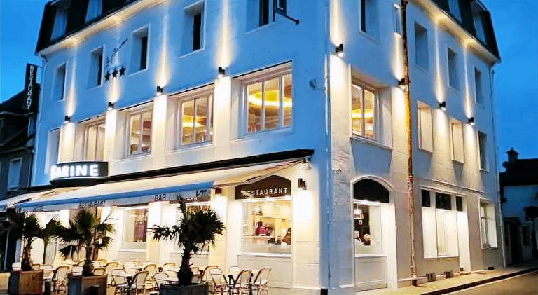Le Grand Hotel de la Marine "face a la mer" in Bayeux