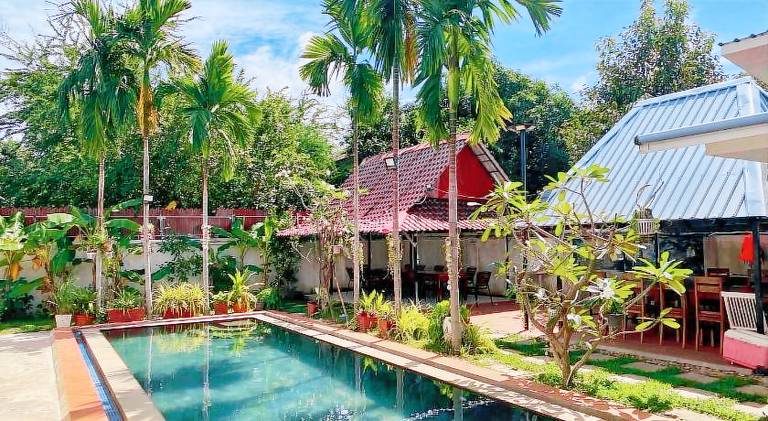 Villa with garden, pool & terrace | Dogs allowed in Siem Reap