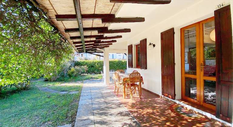 Nice holiday apartment with pool | Beach nearby | Pets allowed — photo 3