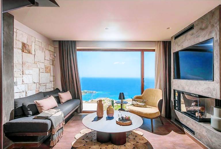Family-friendly villa with barbecue, garden & hot tub | Suitable for remote work | Pet-friendly — photo 2