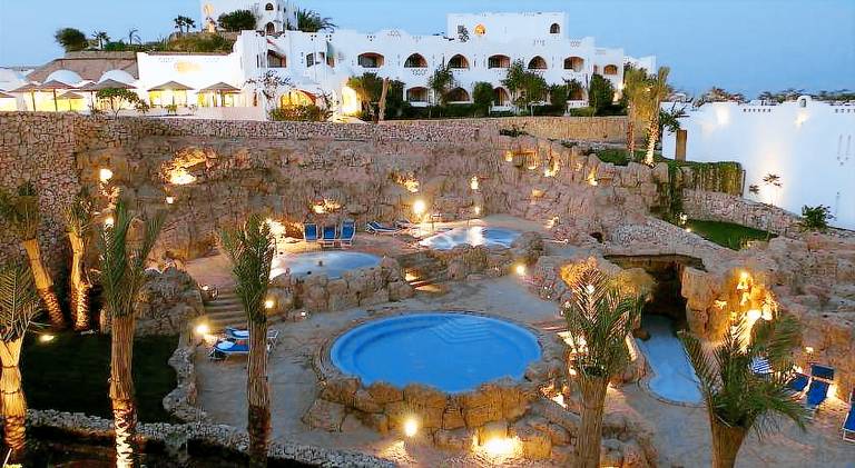Rental apartment with pool — photo 3