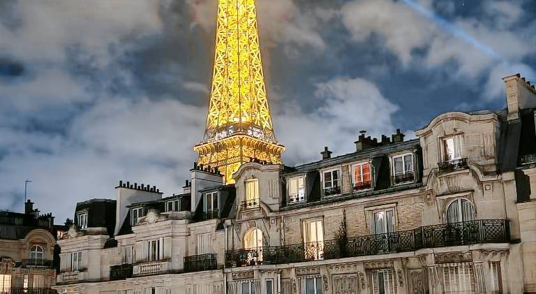Rental apartment with terrace | Next to Eiffel Tower | Suitable for remote work in Montrouge
