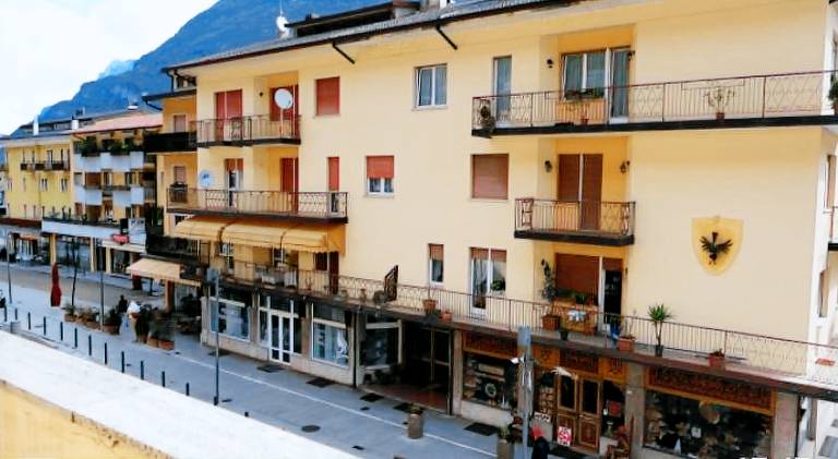 Holiday apartment with 3 rooms for 5 persons — photo 3