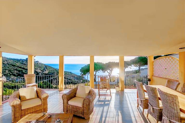 Welcome to La Dimora del Marinaio, your exclusive retreat where luxury meets the breathtaking beauty in Campo nell'Elba