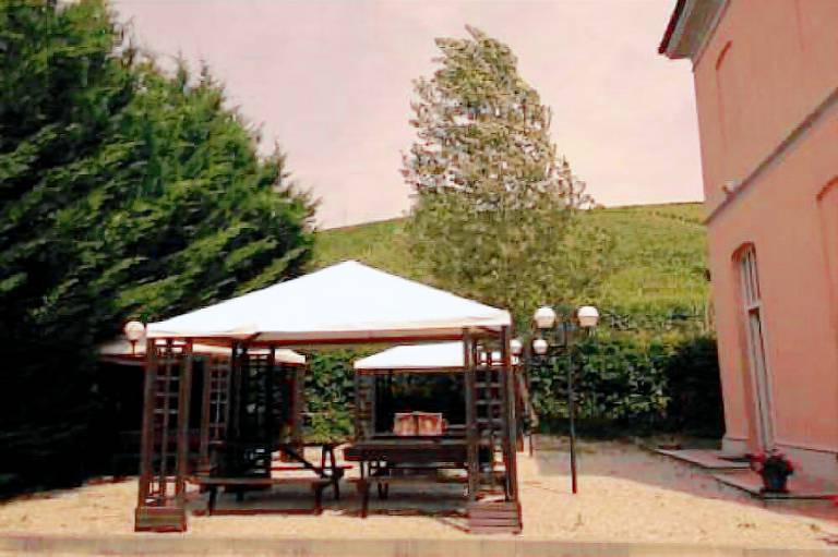 Accommodation  Alba