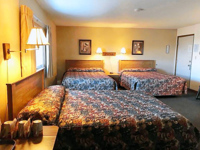 Motel  Riverton