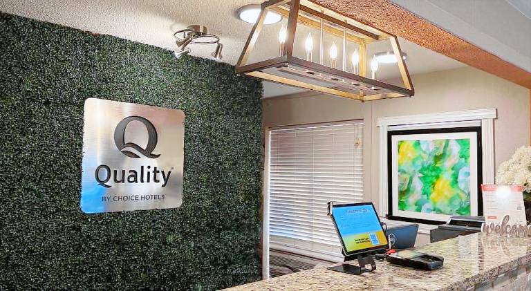 Quality Inn Crestview I-10 Eglin AFB Area — photo 4