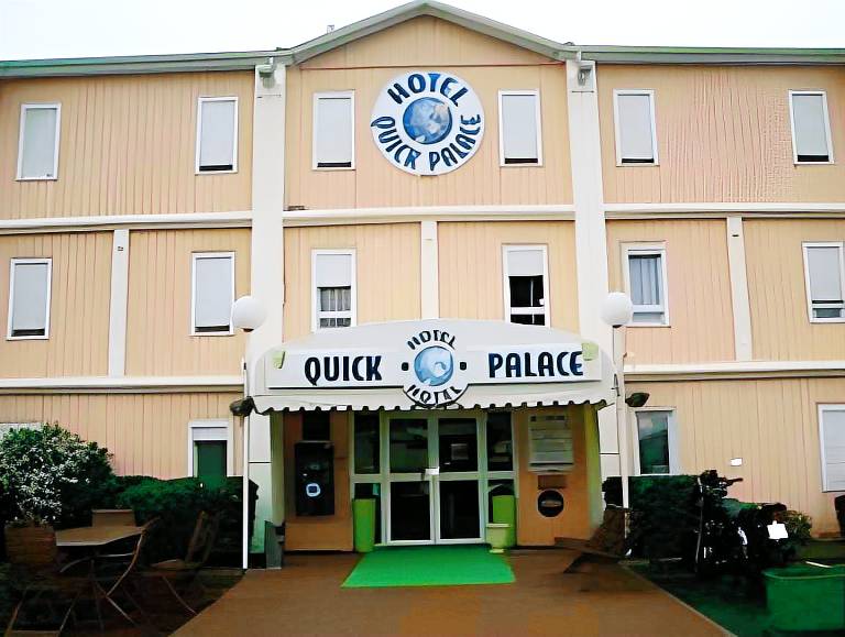 Quick Palace Poitiers in Chatellerault