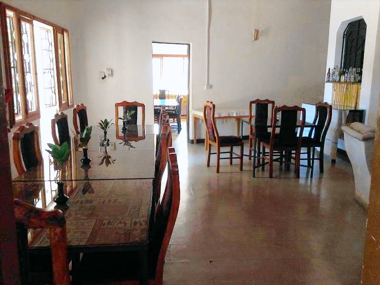 Pleasant lodge with grill, hot tub & patio | Pets are welcome — photo 3