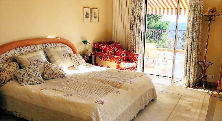 Luxury Villa with Panoramic Views, Pool & Serene Garden Retreat — photo 2