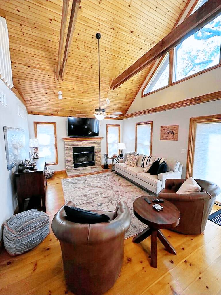 Cabin Kimberling City