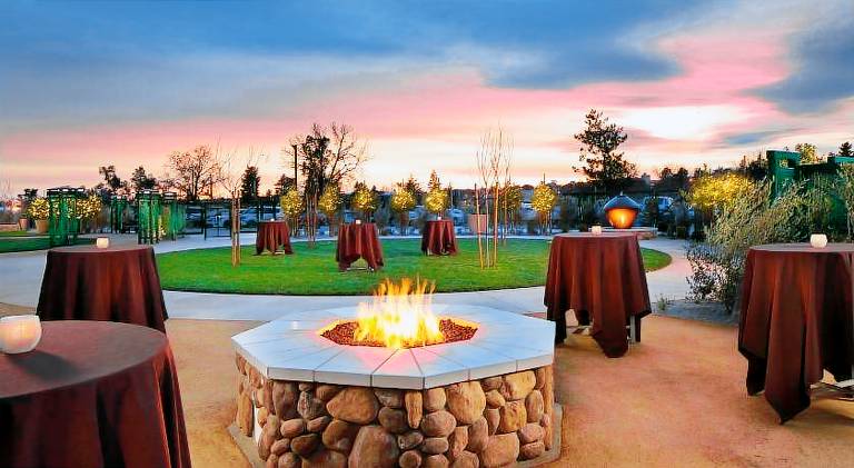 Sheraton Redding Hotel at the Sundial Bridge — photo 5