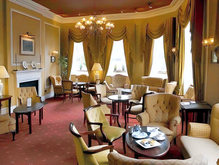 The Royal Hotel — photo 3
