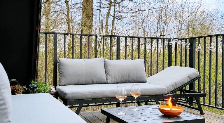 Chalet with pool — photo 4