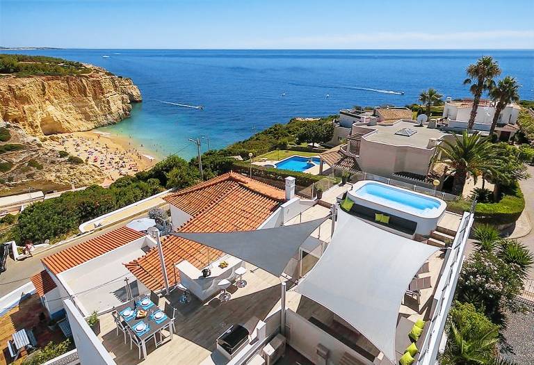 Ferienhaus direkt am Wasser in Benagil, Algarve f&uuml;r max. 4 Personen