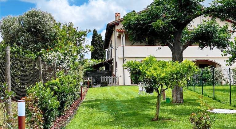 Charming holiday apartment | Pets allowed in Magliano in Toscana