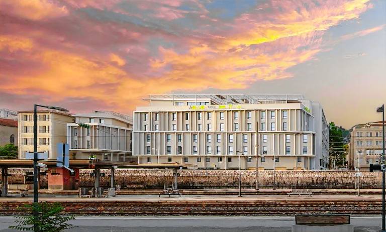 Aparthotel Tolone