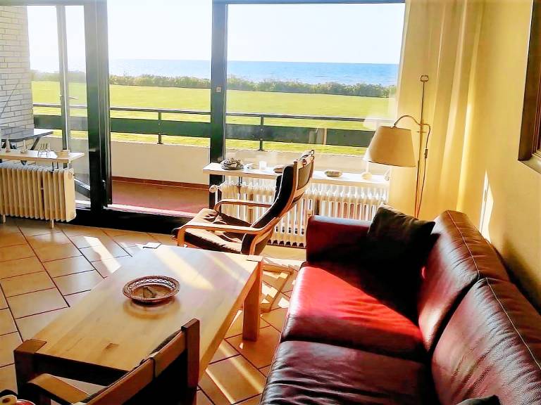 Genießen Sie unvergessliche Tage in der FeWo Schulze am Strand! in Fehmarn