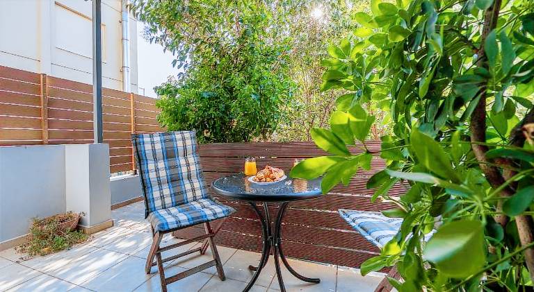 Fully equipped villa with BBQ, patio & yard | Next to the beach | Perfect for remote work | Dogs allowed — photo 5