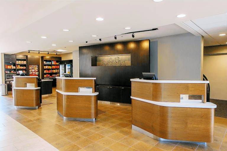Courtyard by Marriott Nashua — photo 4