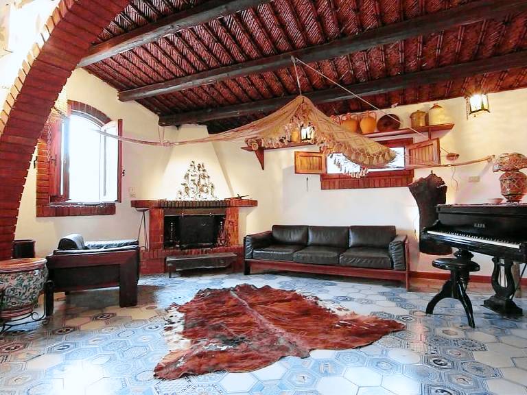 Fully equipped house with private pool, patio & yard | Pets allowed — photo 5