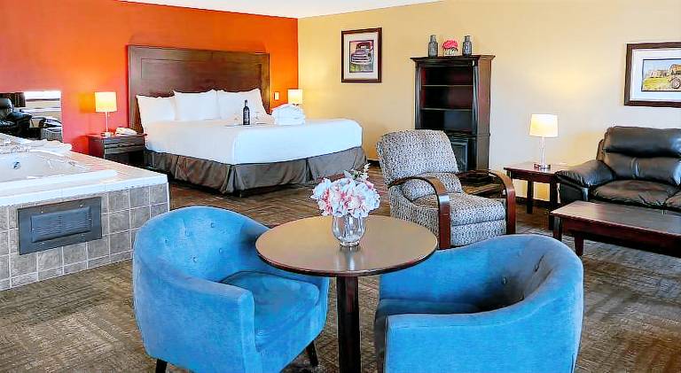 Coast Swift Current Hotel — photo 2