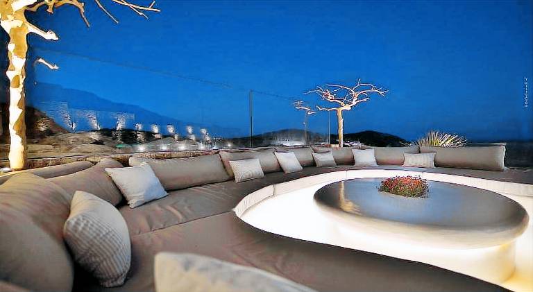 Villa Daedalus - Luxe Hilltop Escape with Infinity Pool, Jacuzzi & Panoramic Sea Views — photo 4