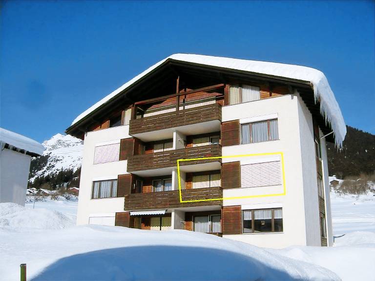 Ferienwohnung in Breil-Brigels für max. 4 Personen Ferienwohnung in Breil-Brigels für max. 4 Personen