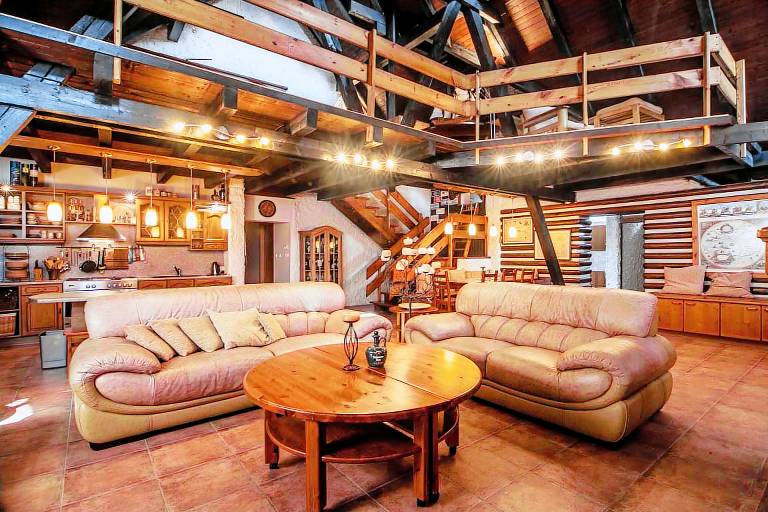 Holiday home with outdoor pool, whirlpool, sauna and a pool table — photo 4