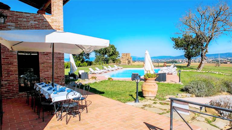 Fully equipped charming villa with barbeque, private pool & hot tub | Dogs allowed — photo 5