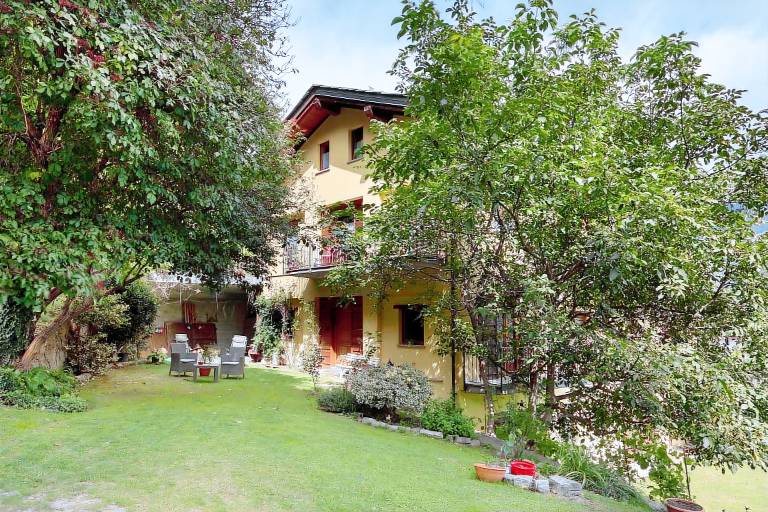 Apartment 'La Casa Di Alice' with Mountain View, Private Garden and Wi-Fi — photo 3