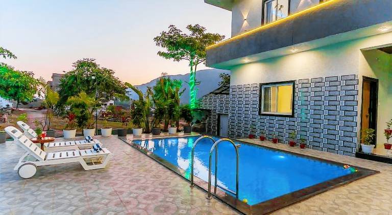 Ample villa with grill, private pool & terrace | Good for workation | Pets are welcome — photo 2